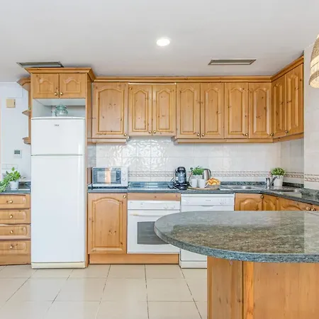 Apartment Badia De 1 New Roses