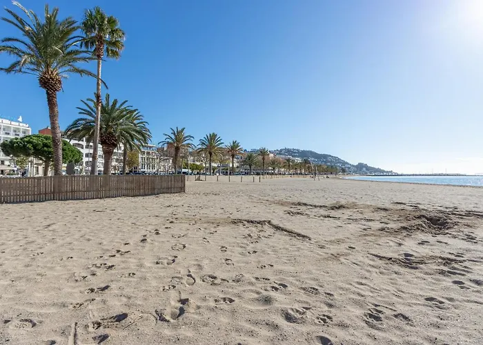 Badia De 1 New Appartement